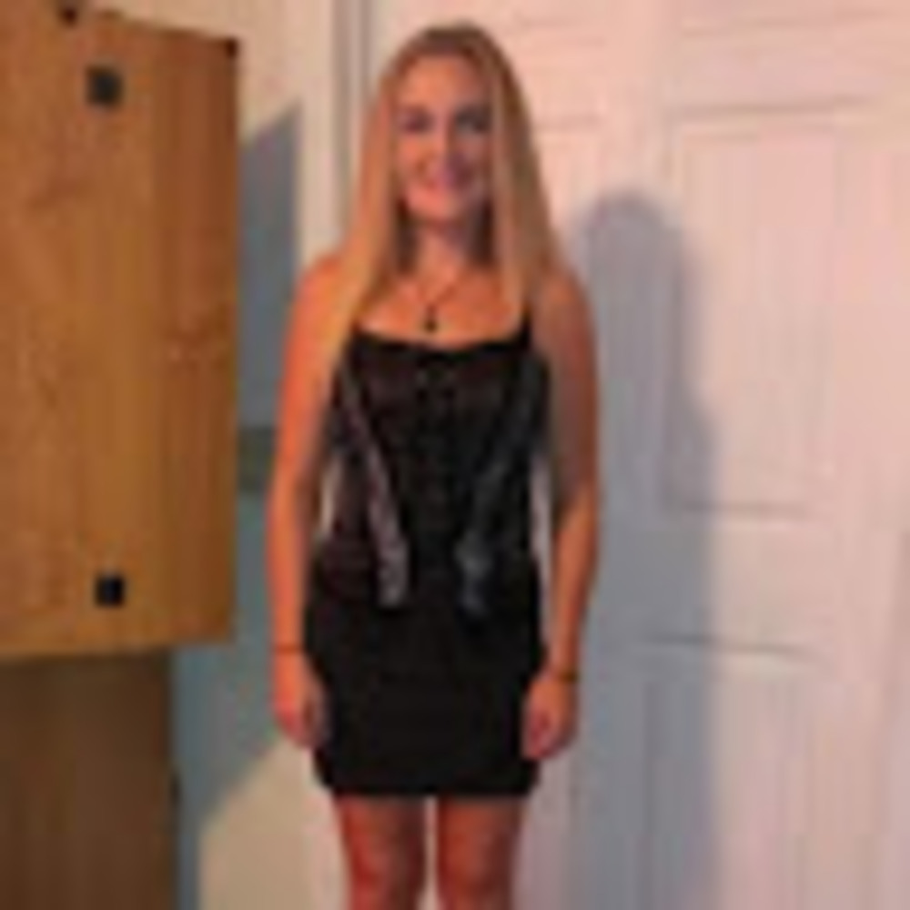 Meet your Posher, Melissa